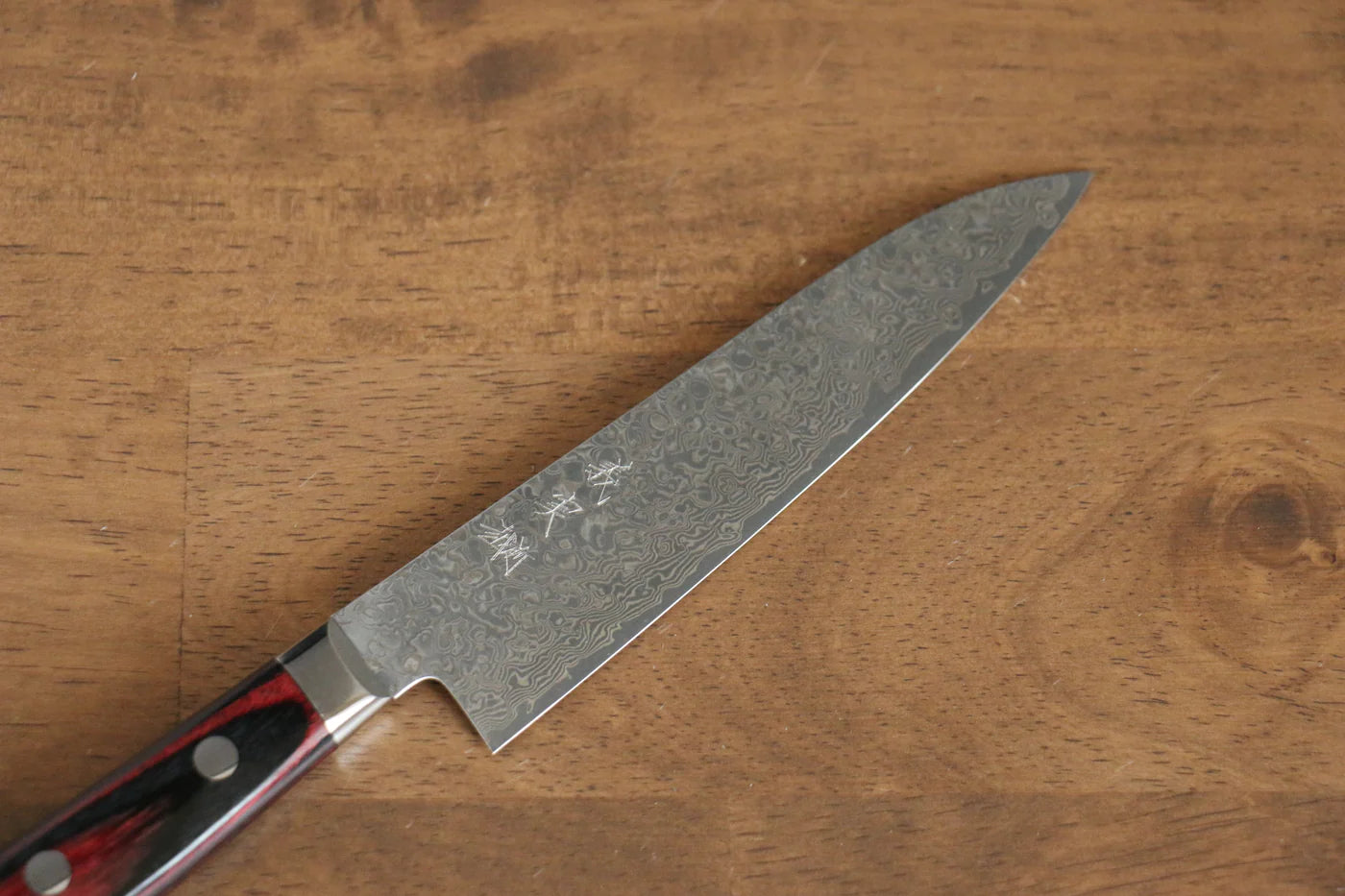 Yoshimi Kato VG10 ดามัสกัส มีดขนาดเล็ก Petty มีดทำครัวญี่ปุ่น 120mm ด้ามไม้ Pakka wood สีแดง