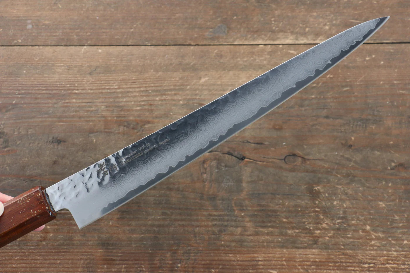 Sakai Takayuki VG10 ดามัสกัส 33 ชั้น มีดเลาะเอ็น Sujihiki มีดทำครัวญี่ปุ่น 240mm ด้ามไม้โอ๊กเคลือบ (Seiren)