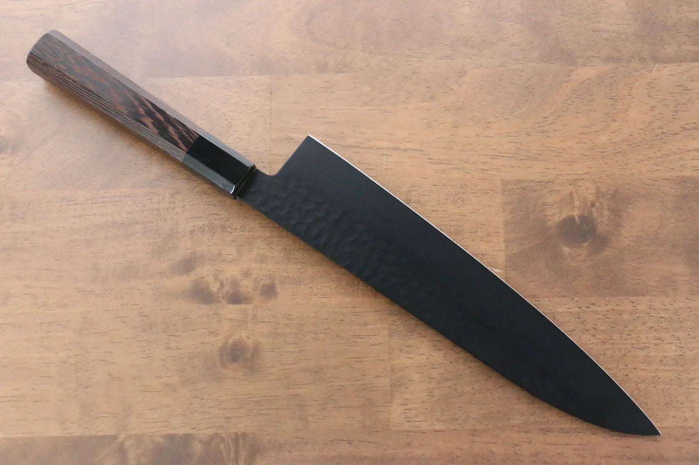 Sakai Takayuki Kurokage VG10 ลายค้อนตี เคลือบเทฟลอน มีดกิวโตะ Gyuto มีดทำครัวญี่ปุ่น 240mm ด้ามไม้เวงเก้