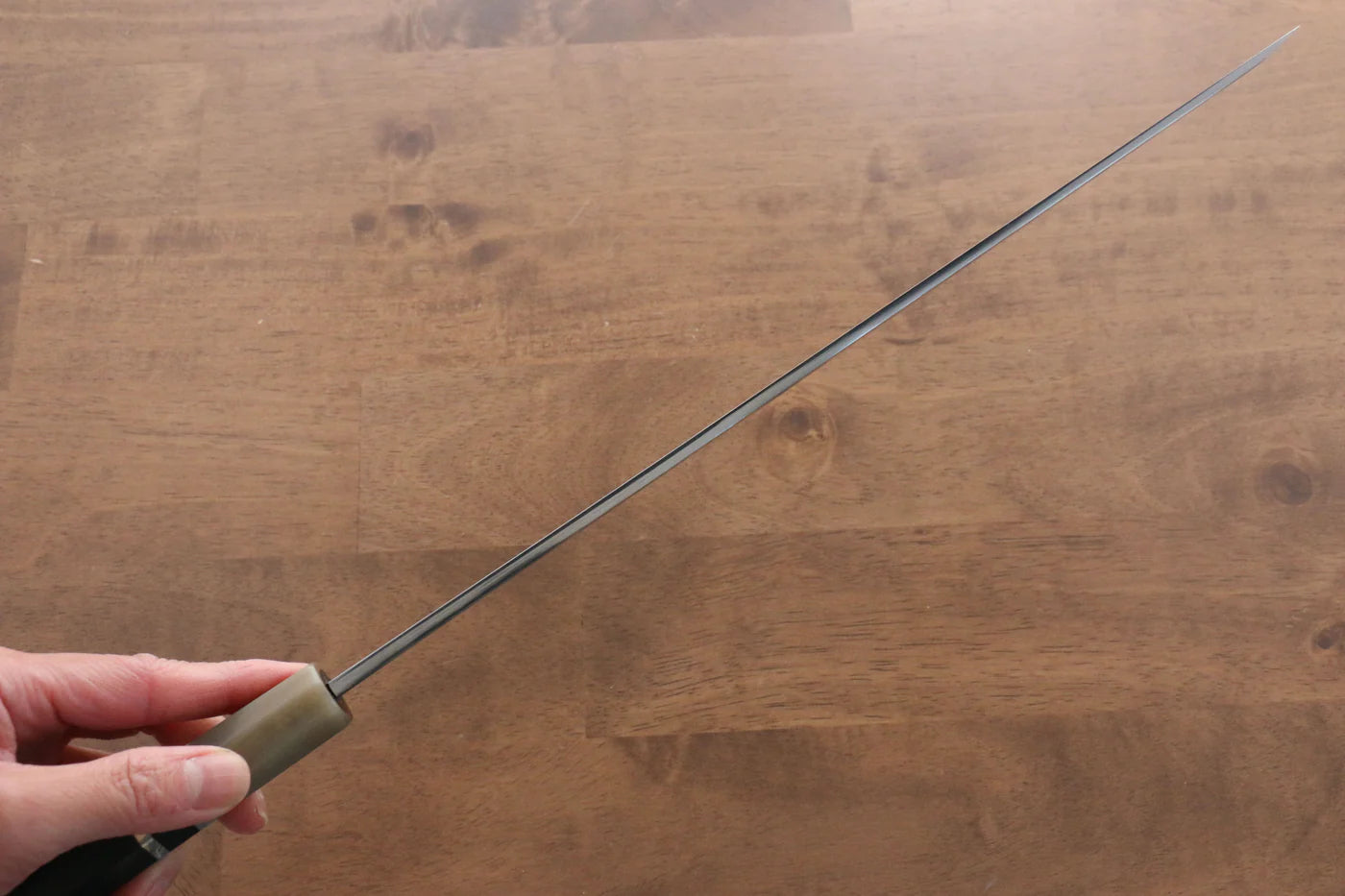 Jikko White Steel (เหล็กกล้าขาว) มีด Sakimaru Yanagiba มีดทำครัวญี่ปุ่น 300mm ด้ามไม้มะเกลือ (ประดับห่วงคู่)