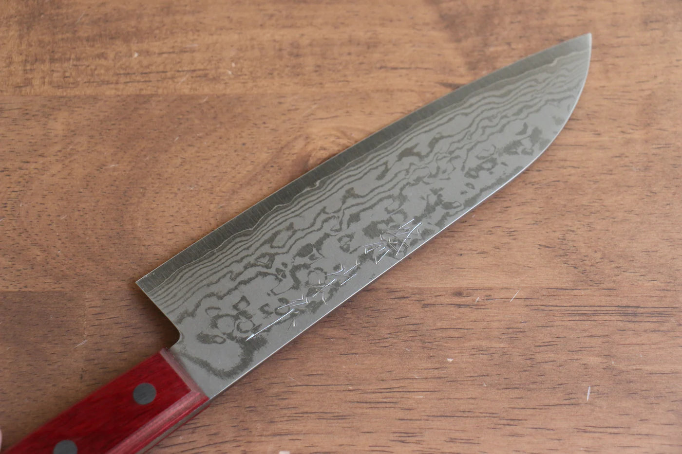 Nao Yamamoto VG10 ดามัสกัส มีด Santoku มีดทำครัวญี่ปุ่น 170mm ด้ามไม้ Pakka wood สีแดง