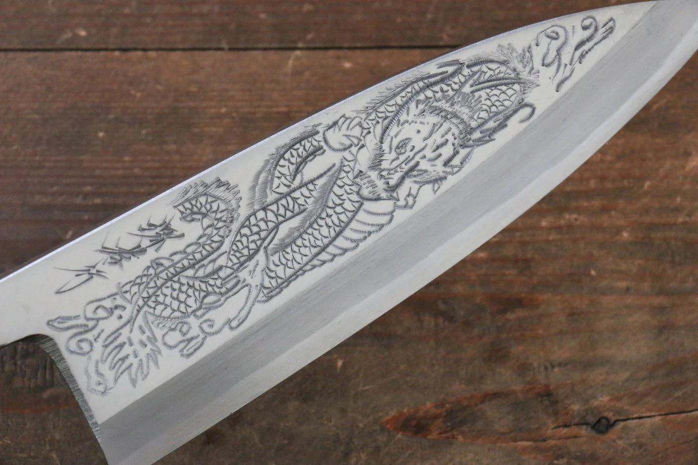 Sakai Takayuki Kasumitogi White Steel (เหล็กกล้าขาว) สลักลายมังกร Ittouryumon มีด Deba มีดทำครัวญี่ปุ่น