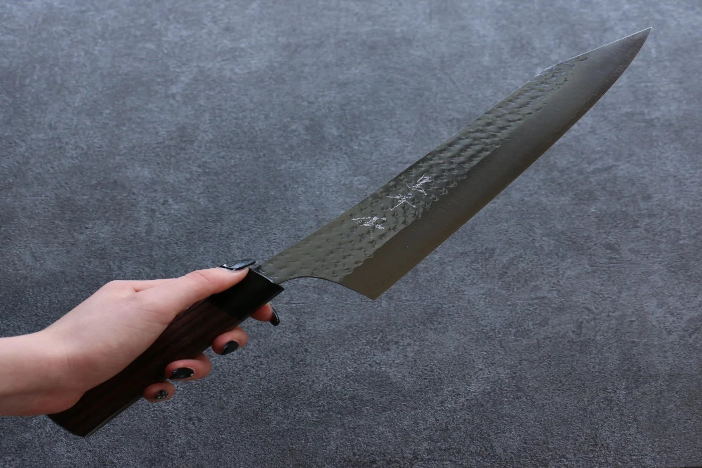Yu Kurosaki Senko Ei R2/SG2 ลายค้อนตี มีดกิวโตะ Gyuto มีดทำครัวญี่ปุ่น 240mm ด้ามไม้โรสวู๊ด