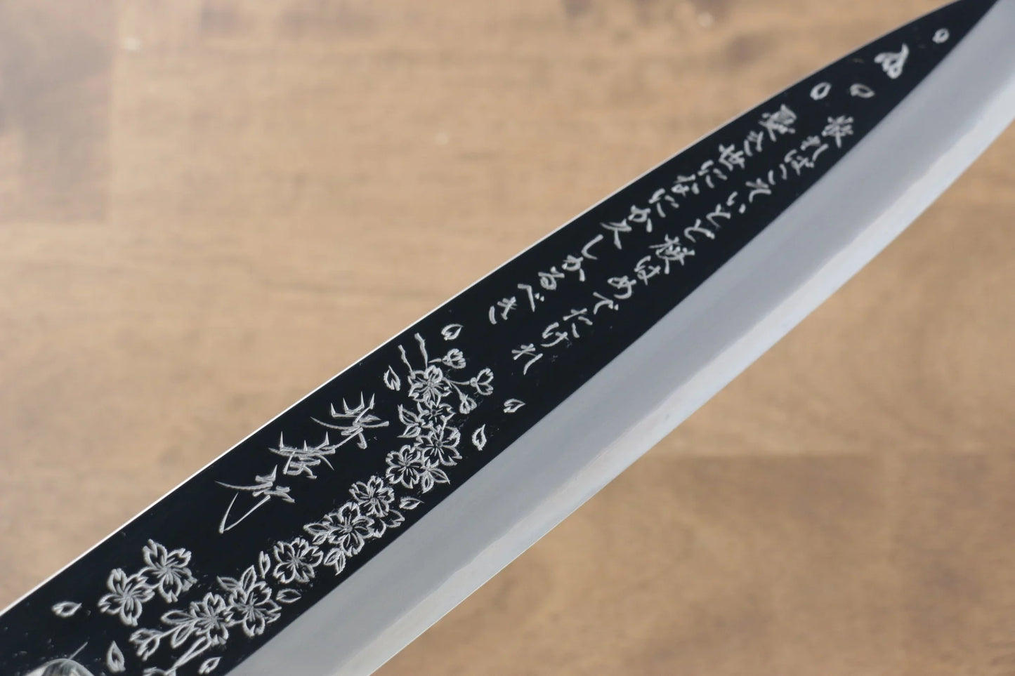 Sakai Takayuki Rinka Silver Steel No.3 (เหล็กเงิน No.3) ขัดขึ้นเงากระจก มีด Mioroshi Deba มีดทำครัวญี่ปุ่น 270mm เคลือบด้าม มีฝัก (ปลอก) มีด