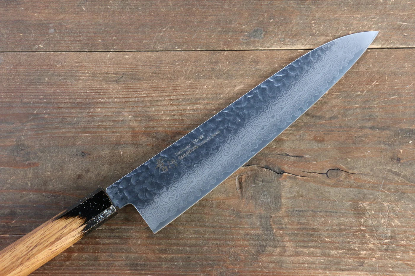Sakai Takayuki VG10 ดามัสกัส 33 ชั้น มีดกิวโตะ Gyuto มีดทำครัวญี่ปุ่น 240mm ด้ามไม้โอ๊กเคลือบ (Kokushin)