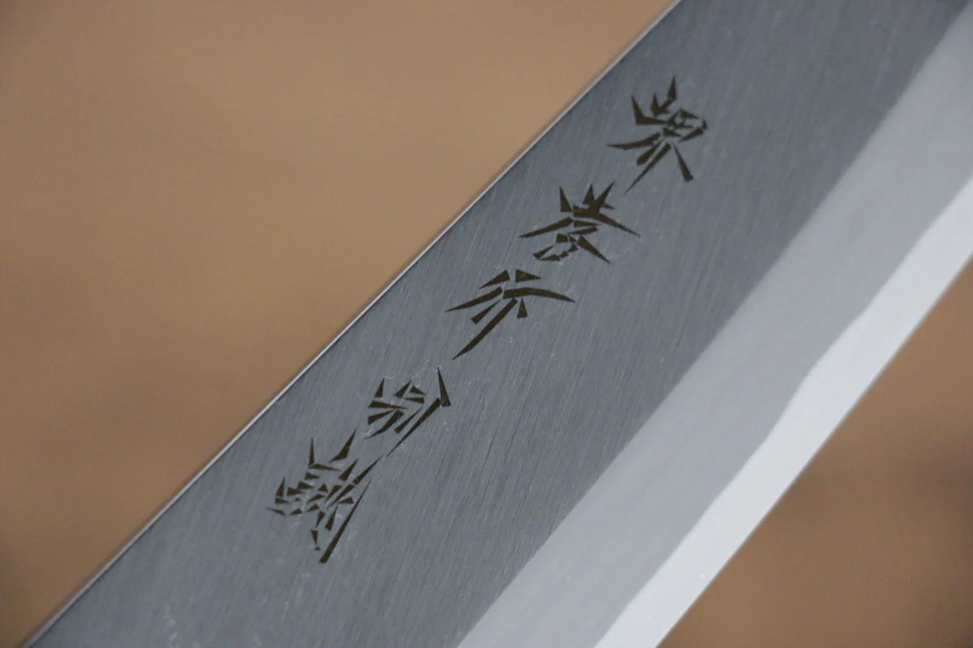 Sakai Takayuki Tokujyo White Steel (เหล็กกล้าขาว) No.2 มีด Kiritsuke Deba มีดทำครัวญี่ปุ่น 180mm ด้ามต้นเเมกโนเลีย