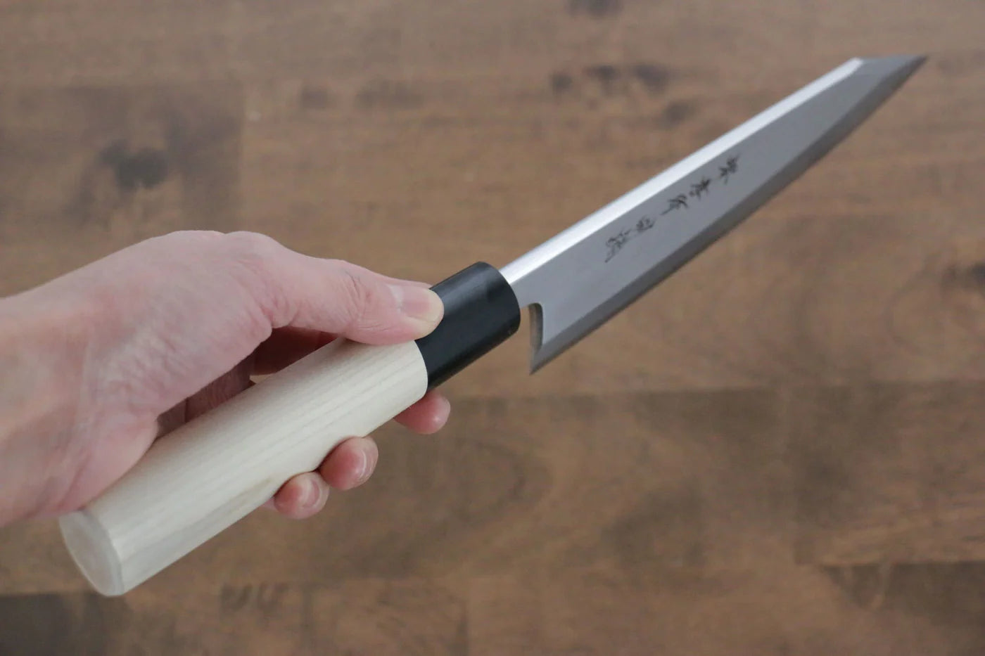 Sakai Takayuki Tokujyo White Steel (เหล็กกล้าขาว) No.2 มีด Kiritsuke Deba มีดทำครัวญี่ปุ่น 180mm ด้ามต้นเเมกโนเลีย