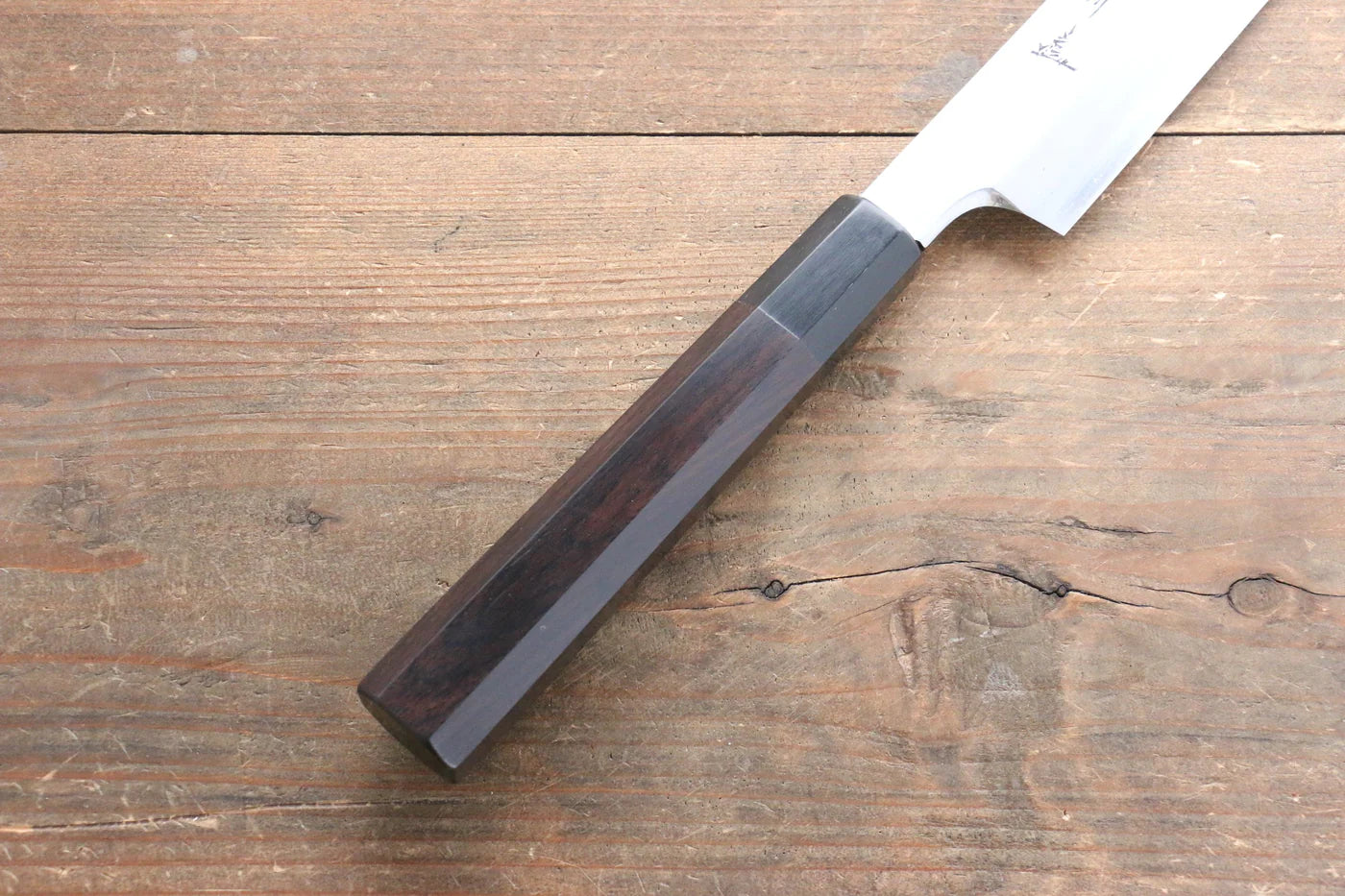 Sakai Takayuki Chef Series Hien Silver Steel No.3 (เหล็กเงิน No.3) มีด Kengata Yanagiba มีดทำครัวญี่ปุ่น 300mm ด้ามไม้มะเกลือ