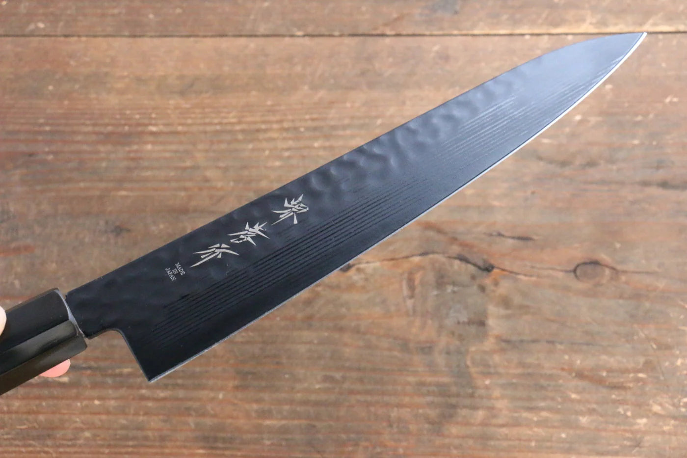 Sakai Takayuki Kurokage VG10 ลายค้อนตี เคลือบเทฟลอน มีดกิวโตะ Gyuto มีดทำครัวญี่ปุ่น 210mm ด้ามไม้เวงเก้