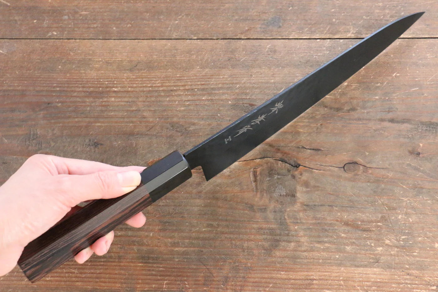 Sakai Takayuki Kurokage VG10 ลายค้อนตี เคลือบเทฟลอน มีดกิวโตะ Gyuto มีดทำครัวญี่ปุ่น 210mm ด้ามไม้เวงเก้