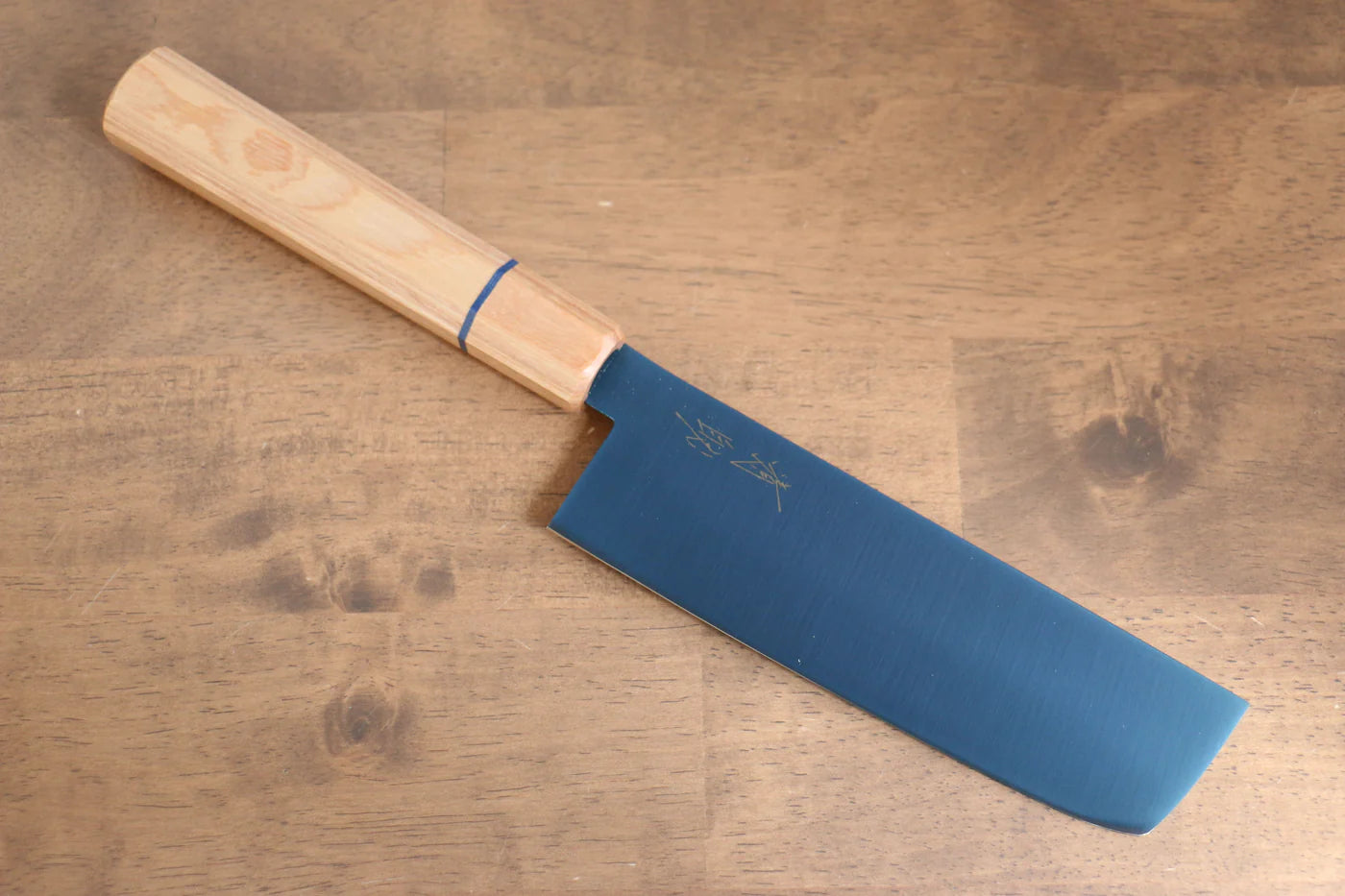 Seisuke เหล็ก SK-85 Ion plating มีดหั่นผัก Nakiri มีดทำครัวญี่ปุ่น 160mm ด้ามไม้สีขาว