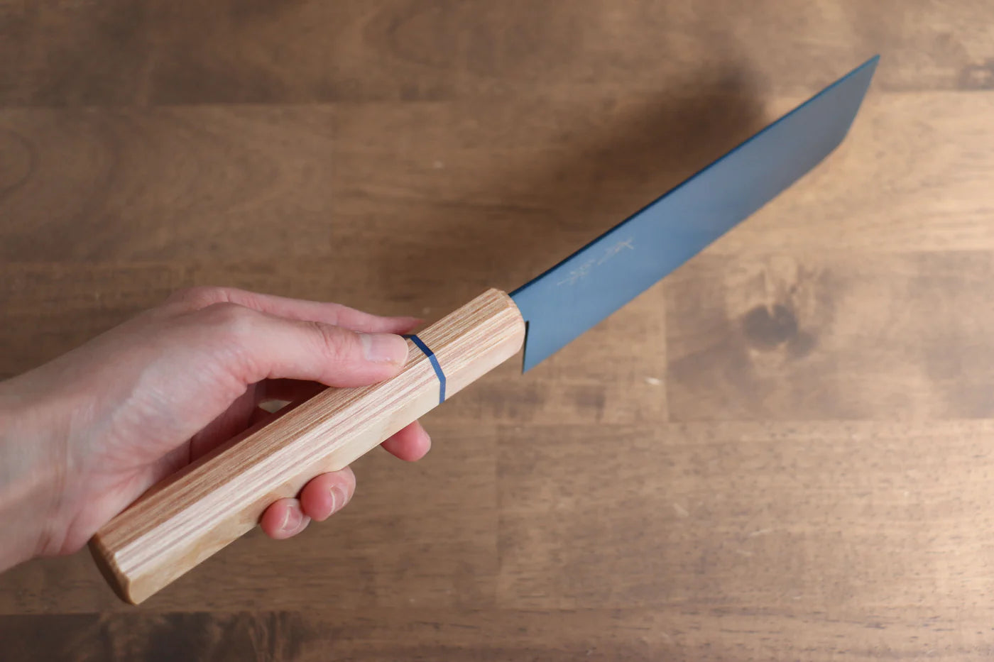 Seisuke เหล็ก SK-85 Ion plating มีดหั่นผัก Nakiri มีดทำครัวญี่ปุ่น 160mm ด้ามไม้สีขาว