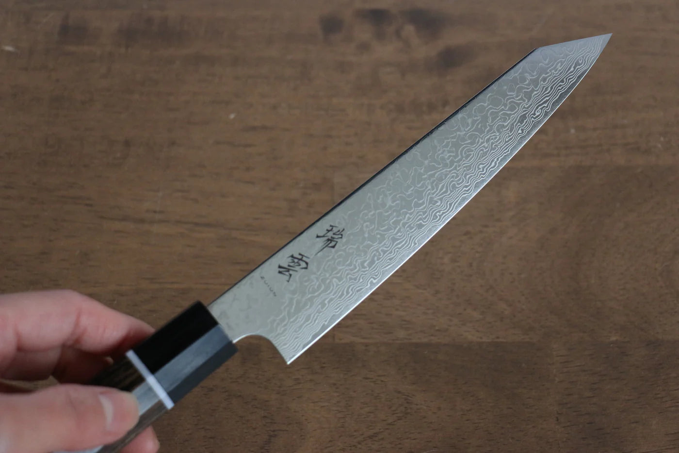 Seki Kanetsugu ZUIUN SPG2 ขัดขึ้นเงากระจก ลายดามัสกัส มีด Kiritsuke Petty-Utility มีดทำครัวญี่ปุ่น 150mm ด้ามไม้ Pakka wood ประดับห่วงขาว (หกเหลี่ยม)