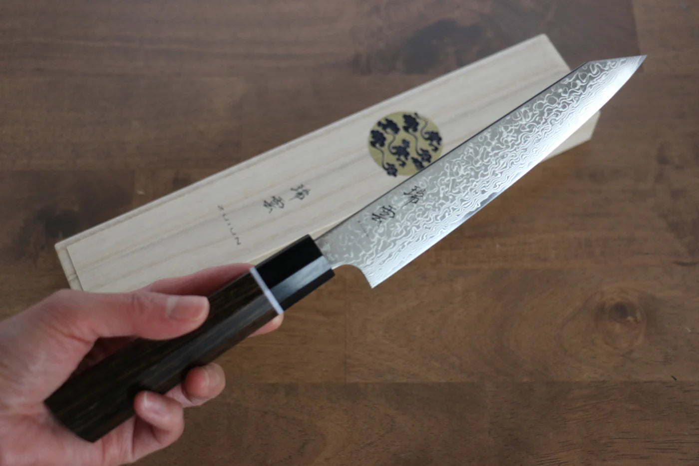 Seki Kanetsugu ZUIUN SPG2 ขัดขึ้นเงากระจก ลายดามัสกัส มีด Kiritsuke Petty-Utility มีดทำครัวญี่ปุ่น 150mm ด้ามไม้ Pakka wood ประดับห่วงขาว (หกเหลี่ยม)