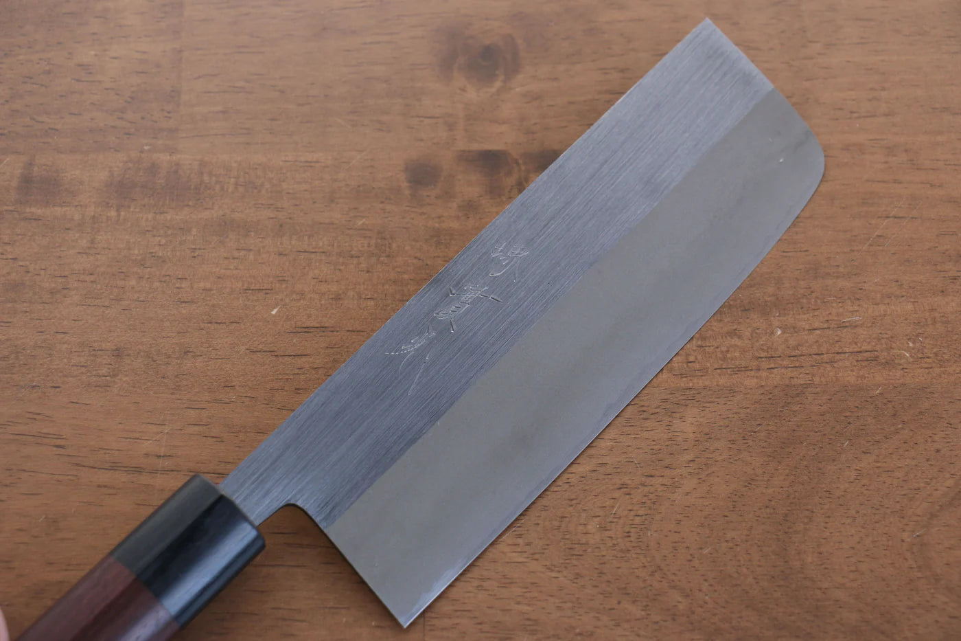 Jikko White Steel (เหล็กกล้าขาว) No.2 ขัด มีดหั่นผัก Nakiri มีดทำครัวญี่ปุ่น 165mm ด้ามไม้พะยูง