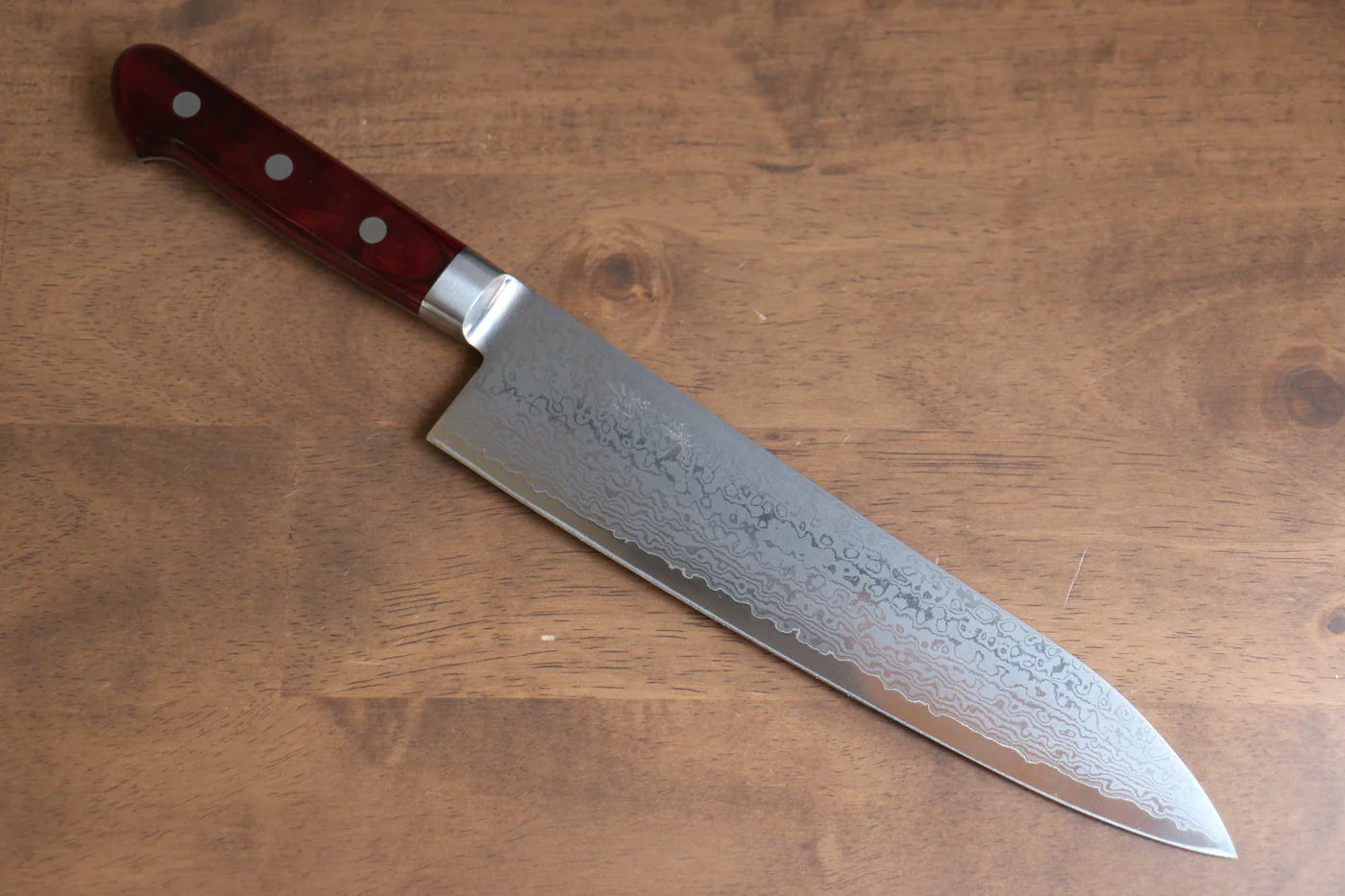 Seisuke VG10 33 ชั้น ขัดขึ้นเงากระจก ลายดามัสกัส มีดกิวโตะ Gyuto มีดทำครัวญี่ปุ่น 210mm ด้ามไม้ Pakka wood สีแดง