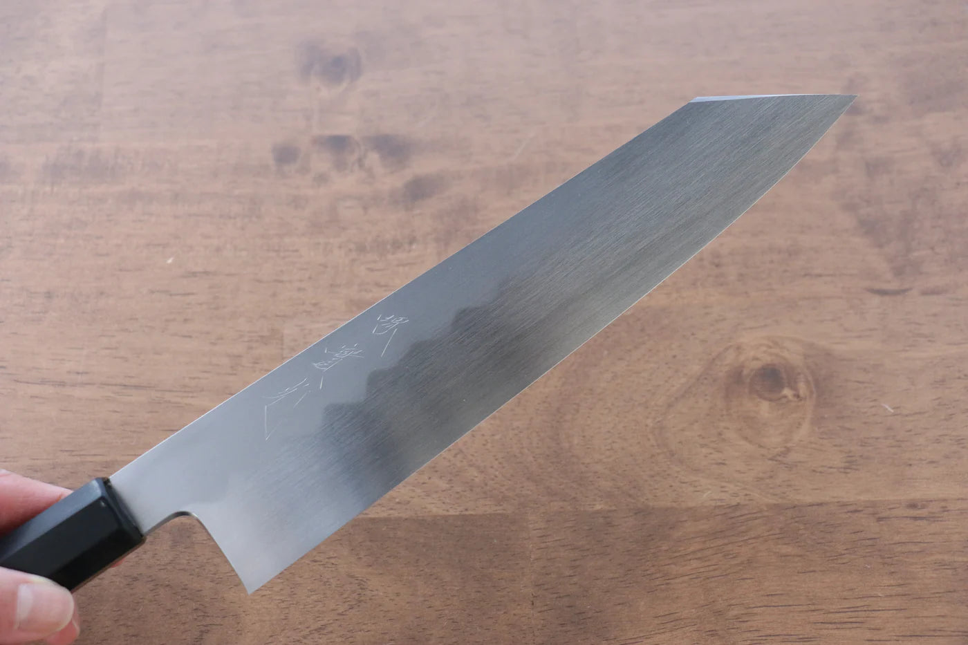 Jikko Honyaki White Steel (เหล็กกล้าขาว) No.3 Kasumitogi มีด Kiritsuke Gyuto มีดทำครัวญี่ปุ่น 210mm ด้ามไม้มะเกลือ
