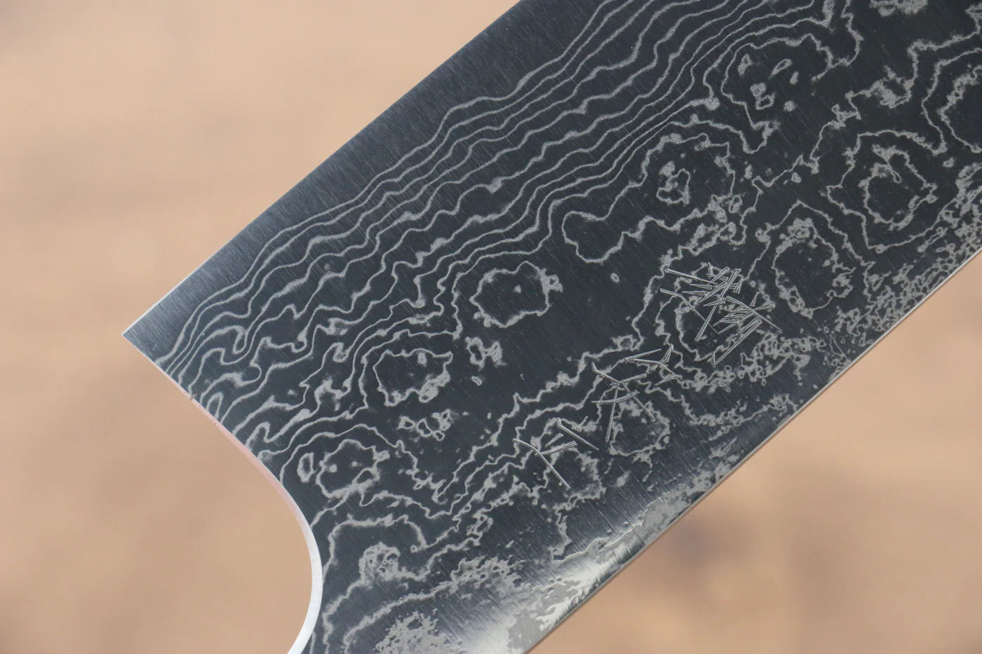 Katsushige Anryu VG10 ขัด ดามัสกัส มีดสำหรับการใช้งานได้ทั่วไป Bunka มีดทำครัวญี่ปุ่น 165mm ด้ามไม้โอ๊ค