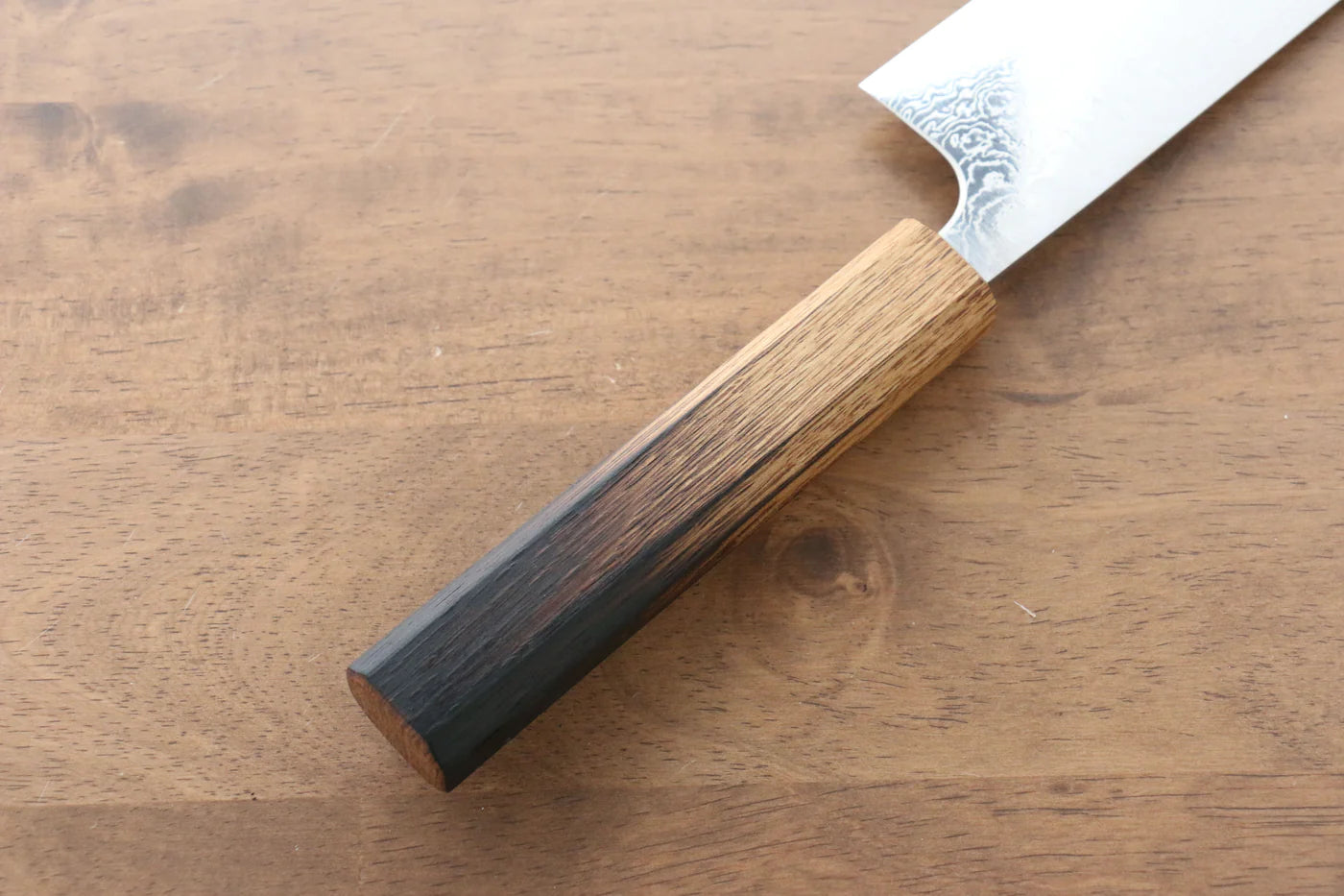Katsushige Anryu VG10 ขัด ดามัสกัส มีดสำหรับการใช้งานได้ทั่วไป Bunka มีดทำครัวญี่ปุ่น 165mm ด้ามไม้โอ๊ค