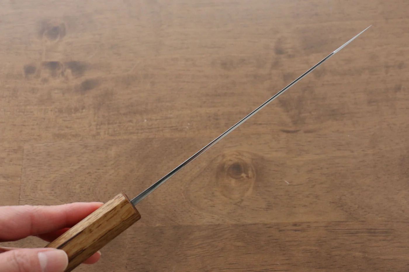 Katsushige Anryu VG10 ขัด ดามัสกัส มีดสำหรับการใช้งานได้ทั่วไป Bunka มีดทำครัวญี่ปุ่น 165mm ด้ามไม้โอ๊ค