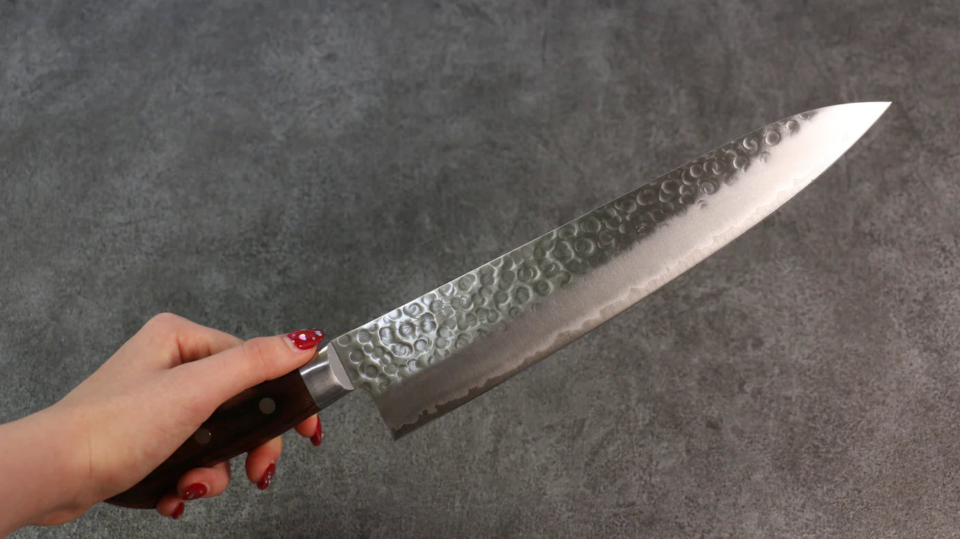 Seisuke Swedish Steel-stn (เหล็กสวีเดน stn) ลายค้อนตี มีดกิวโตะ Gyuto มีดทำครัวญี่ปุ่น 240mm ด้ามมะฮอกกานี