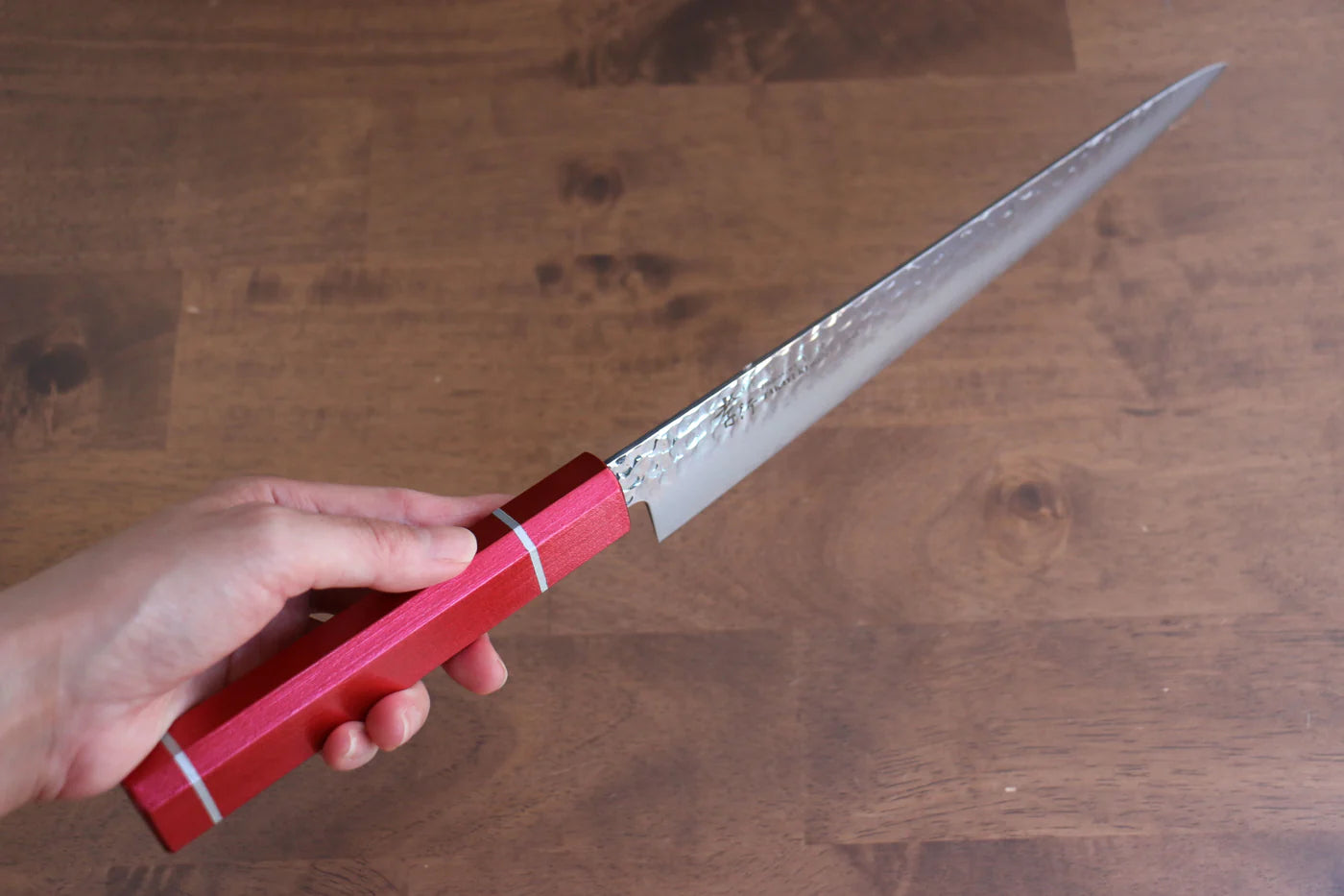 Sakai Takayuki VG10 ดามัสกัส 33 ชั้น มีดเลาะเอ็น Sujihiki มีดทำครัวญี่ปุ่น 240mm ด้ามไม้โอ๊กเคลือบ (Kouseki)