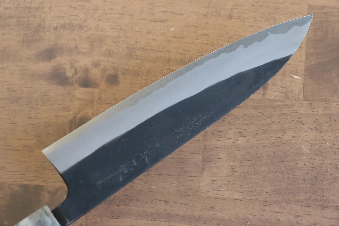 Nao Yamamoto White Steel (เหล็กกล้าขาว) No.2 Kurouchi มีดกิวโตะ Gyuto มีดทำครัวญี่ปุ่น 180mm ด้ามซากุระ