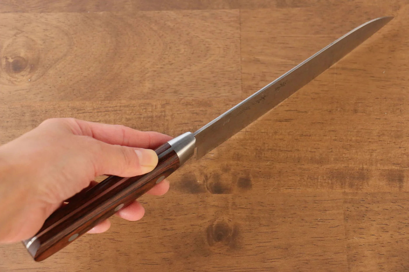 Sakai Takayuki Kukipapa VG10 ดามัสกัส 17 ชั้น ขัดขึ้นเงากระจก มีด Santoku มีดทำครัวญี่ปุ่น 170mm