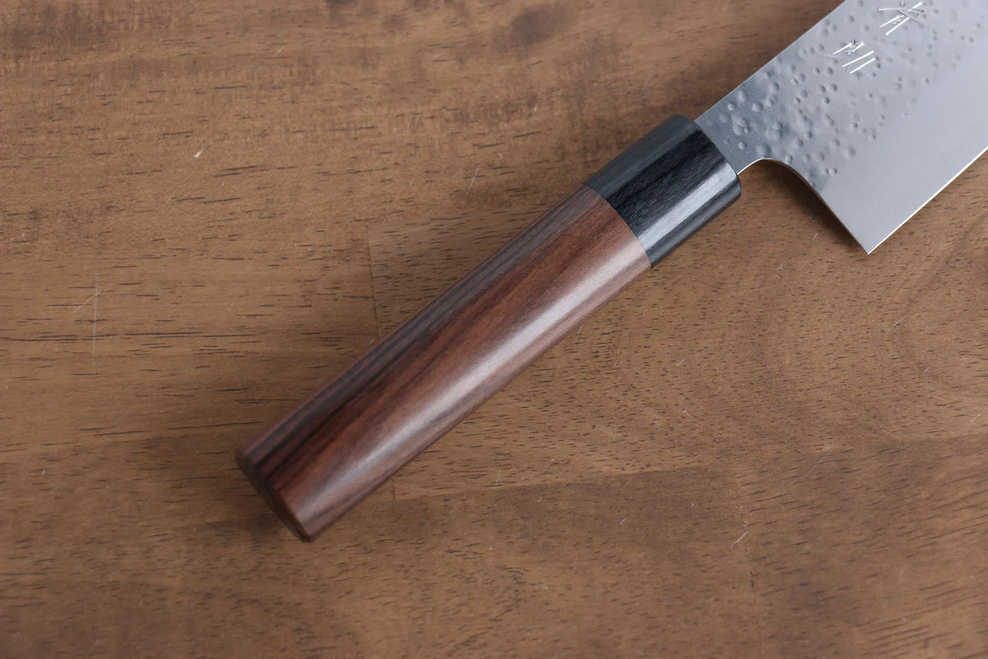 Seisuke VG10 ลายค้อนตี (กลม) มีด Santoku มีดทำครัวญี่ปุ่น 165mm ด้ามสีม่วง