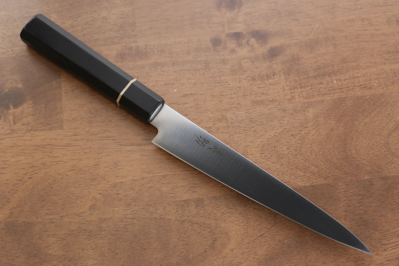 Seisuke โมลิบดินัม มีดสไลซ์ มีดทำครัวญี่ปุ่น 180mm ไม้ Pakka wood สีดำด้าม