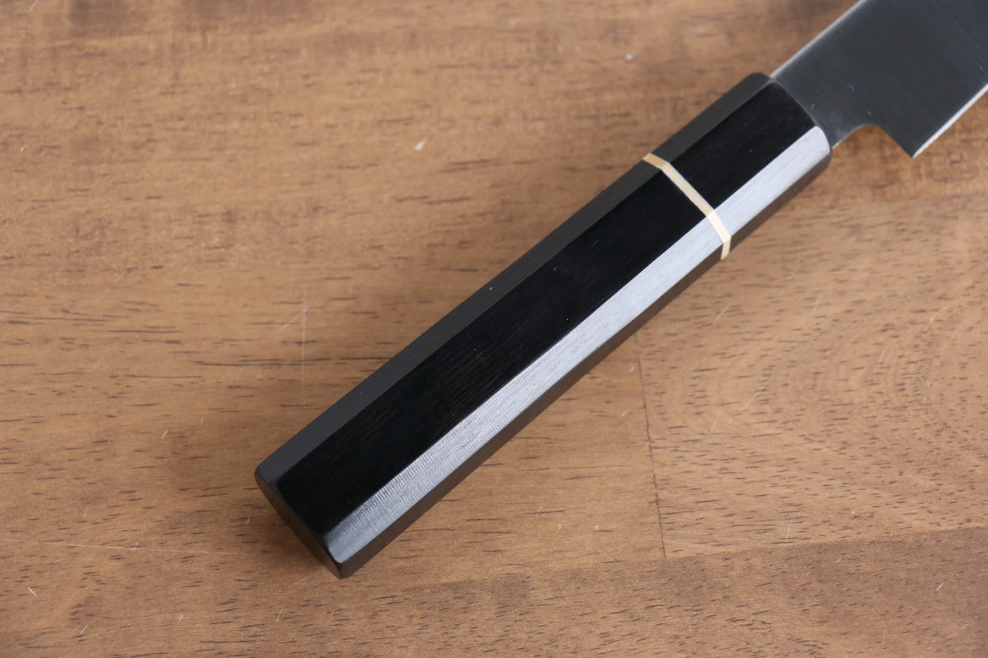 Seisuke โมลิบดินัม มีดสไลซ์ มีดทำครัวญี่ปุ่น 180mm ไม้ Pakka wood สีดำด้าม