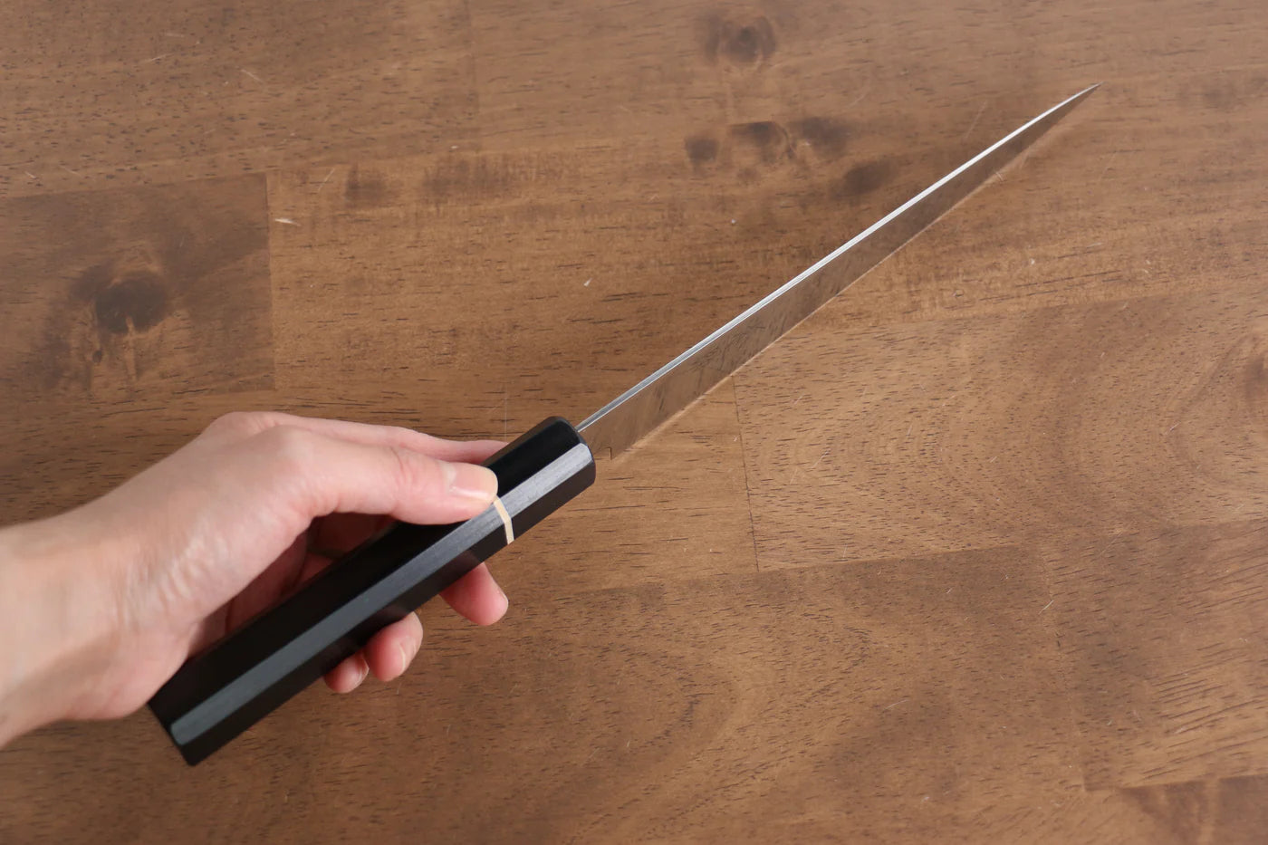 Seisuke โมลิบดินัม มีดสไลซ์ มีดทำครัวญี่ปุ่น 180mm ไม้ Pakka wood สีดำด้าม