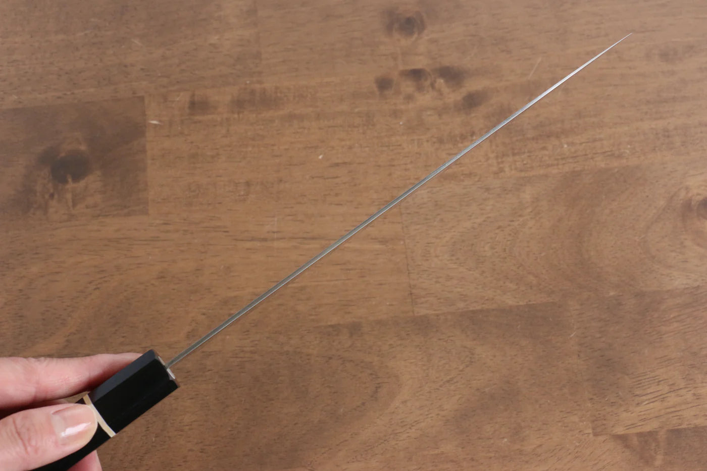 Seisuke โมลิบดินัม มีดกิวโตะ Gyuto มีดทำครัวญี่ปุ่น 210mm ไม้ Pakka wood สีดำด้าม