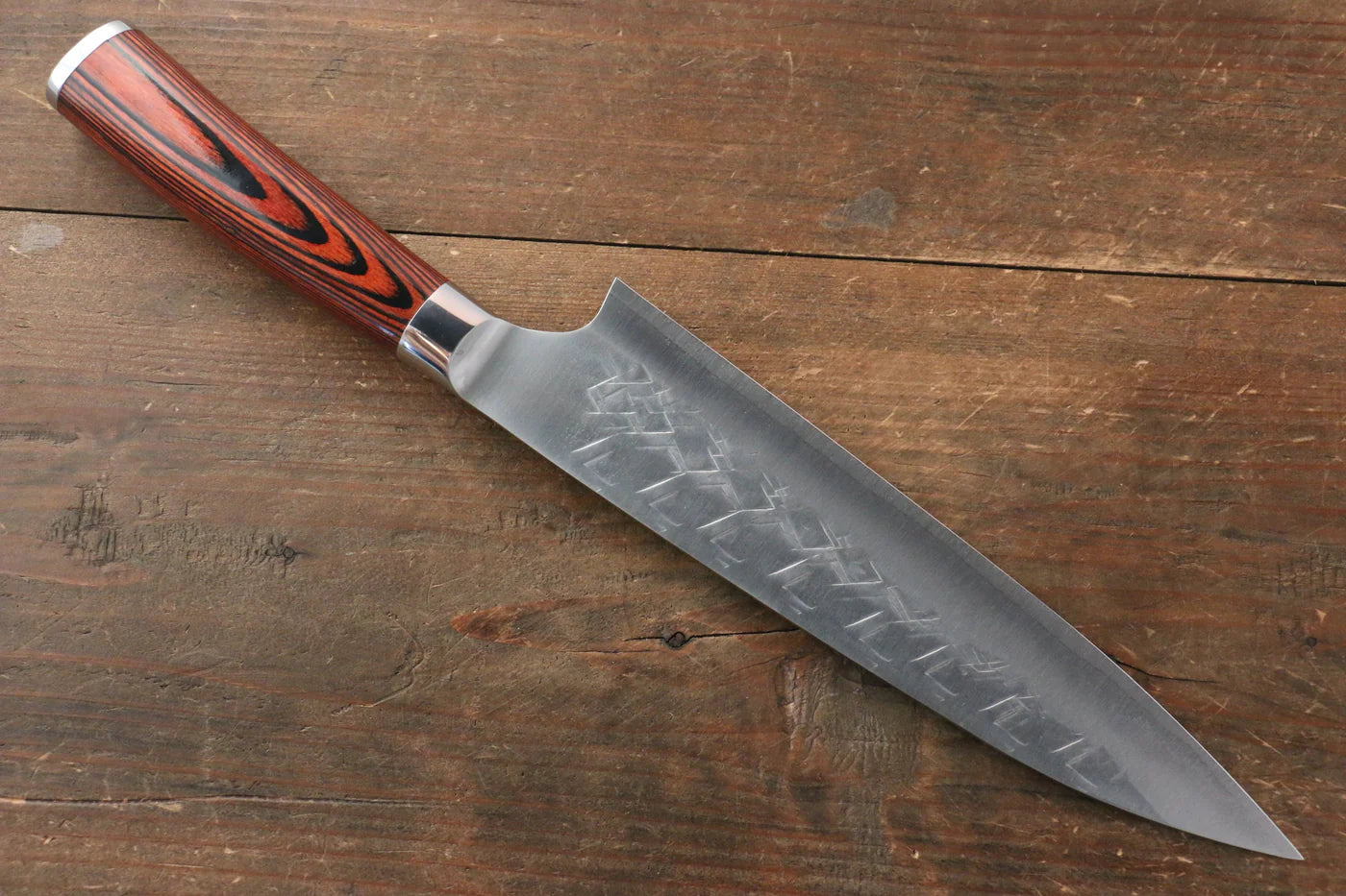 Takeshi Saji SRS13 ลายค้อนตี มีดกิวโตะ Gyuto มีดทำครัวญี่ปุ่น 210mm ด้ามไม้ Pakka wood สีแดง