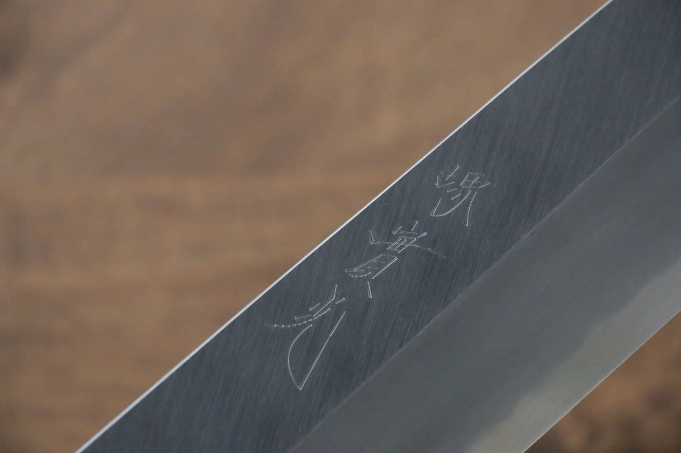 Jikko White Steel (เหล็กกล้าขาว) No.2 มีด Kamagata Usuba มีดทำครัวญี่ปุ่น 210mm ด้ามไม้พะยูง