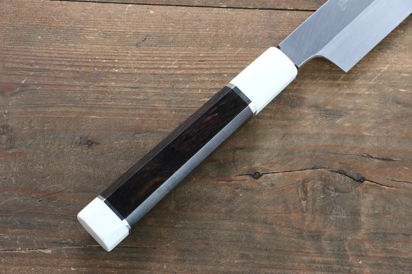 Sakai Takayuki Honyaki Blue Steel (บลูสตีล) No.2 ขัดขึ้นเงากระจก มีด Sakimaru Takohiki มีดทำครัวญี่ปุ่น 300mm ด้ามไม้มะเกลือ (ประดับห่วง) มีฝัก (ปลอก) มีด