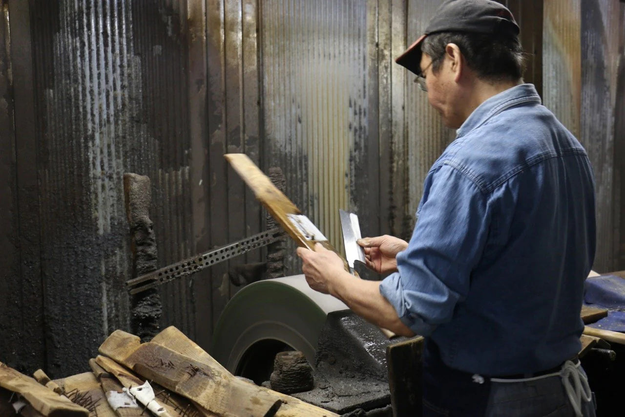Hideo Kitaoka Blue Steel (บลูสตีล) No.2 ดามัสกัส มีด Kiritsuke Yanagiba มีดทำครัวญี่ปุ่น 240mm ด้ามไม้พะยูง
