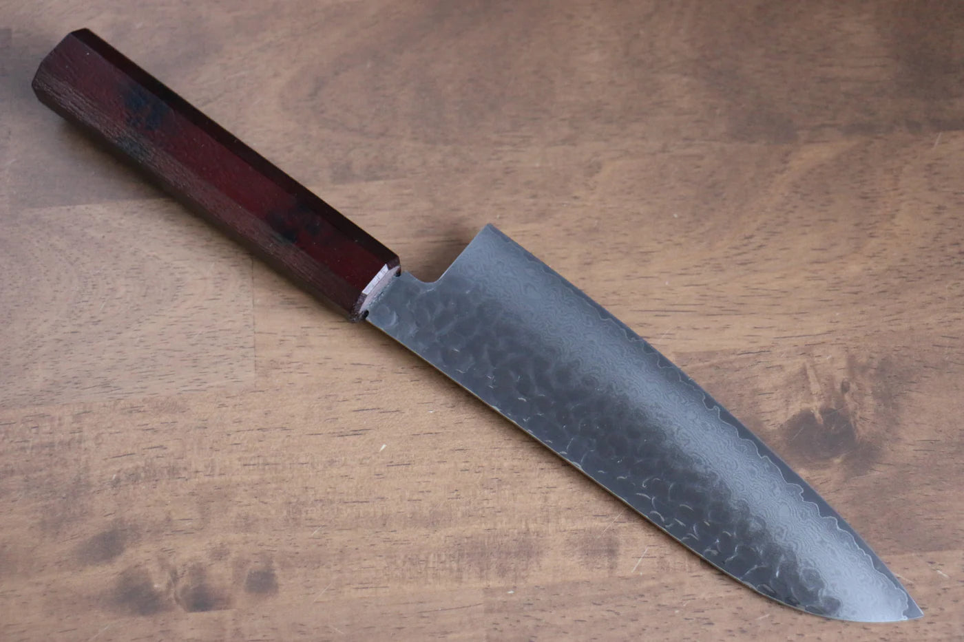 Sakai Takayuki Nanairo VG10 33 ชั้น มีด Santoku มีดทำครัวญี่ปุ่น 180mm ด้ามพลาสติก ABS (กระดองเต่าเเดง)
