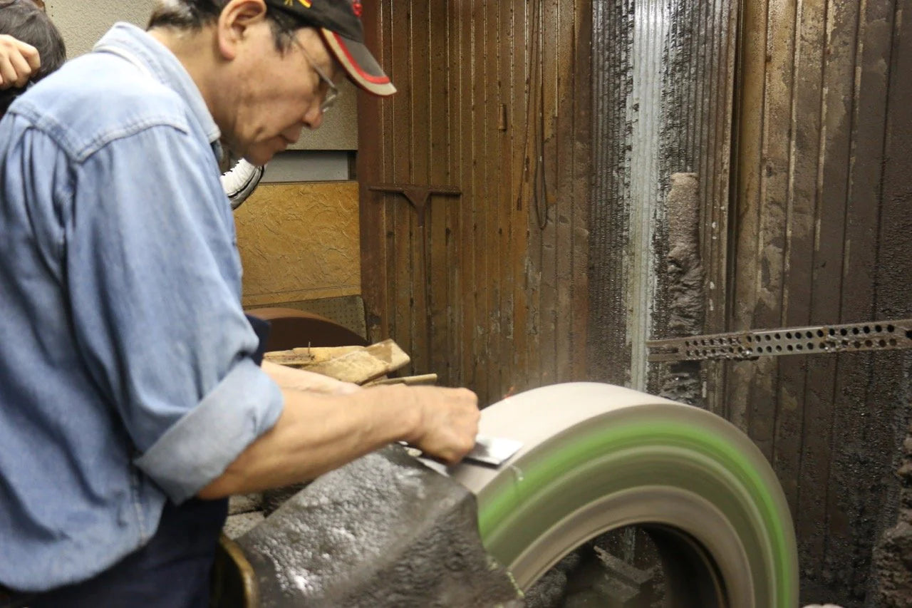 Hideo Kitaoka Blue Steel (บลูสตีล) No.2 ดามัสกัส มีด Kiritsuke Yanagiba มีดทำครัวญี่ปุ่น 240mm ด้ามไม้พะยูง