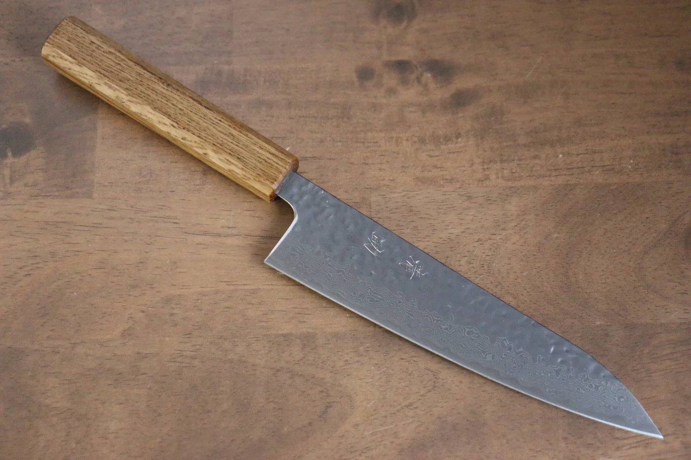 Seisuke Tsukikage AUS10 ขัด ดามัสกัส ลายค้อนตี มีดกิวโตะ Gyuto มีดทำครัวญี่ปุ่น 180mm ด้ามโอ๊ค