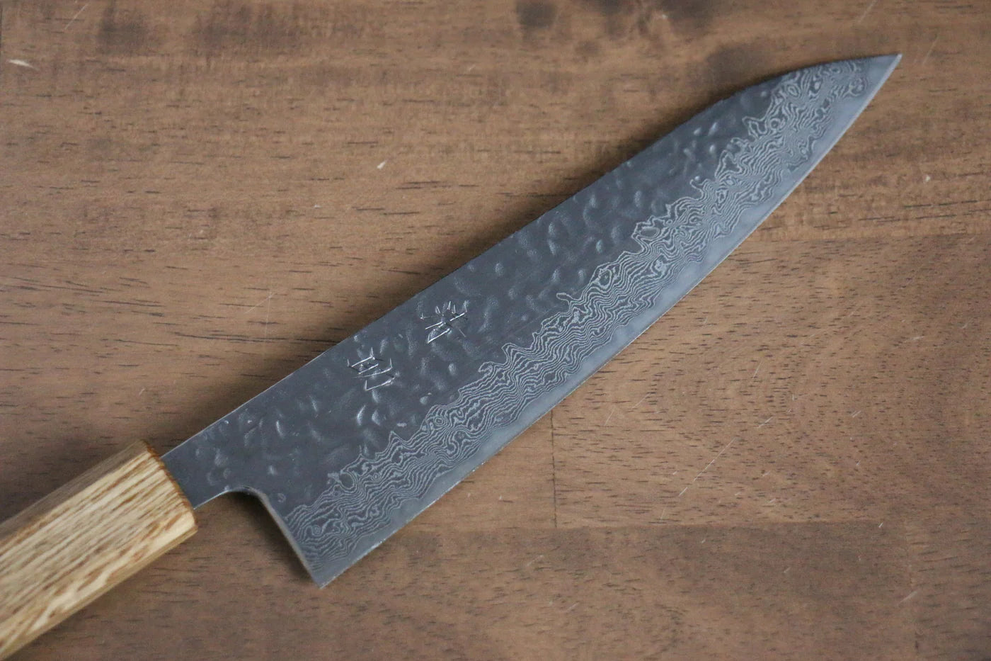 Seisuke Tsukikage AUS10 ขัด ดามัสกัส ลายค้อนตี มีดกิวโตะ Gyuto มีดทำครัวญี่ปุ่น 180mm ด้ามโอ๊ค