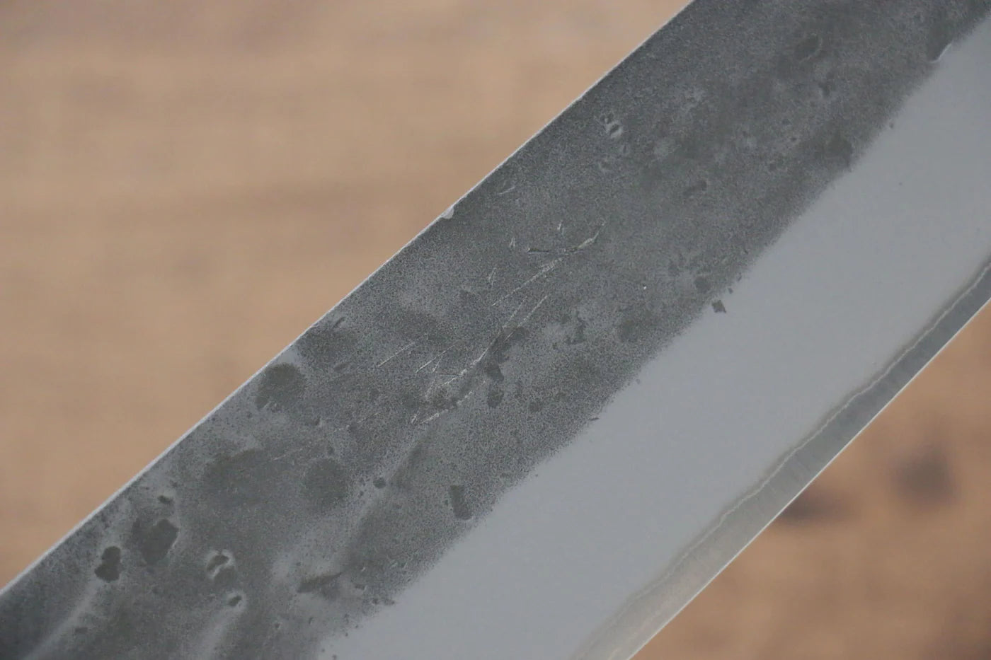Seisuke Blue Steel (บลูสตีล) No.2 ลายคล้ายผิวลูกสาลี่ มีดกิวโตะ Gyuto มีดทำครัวญี่ปุ่น 240mm ด้ามเกาลัด