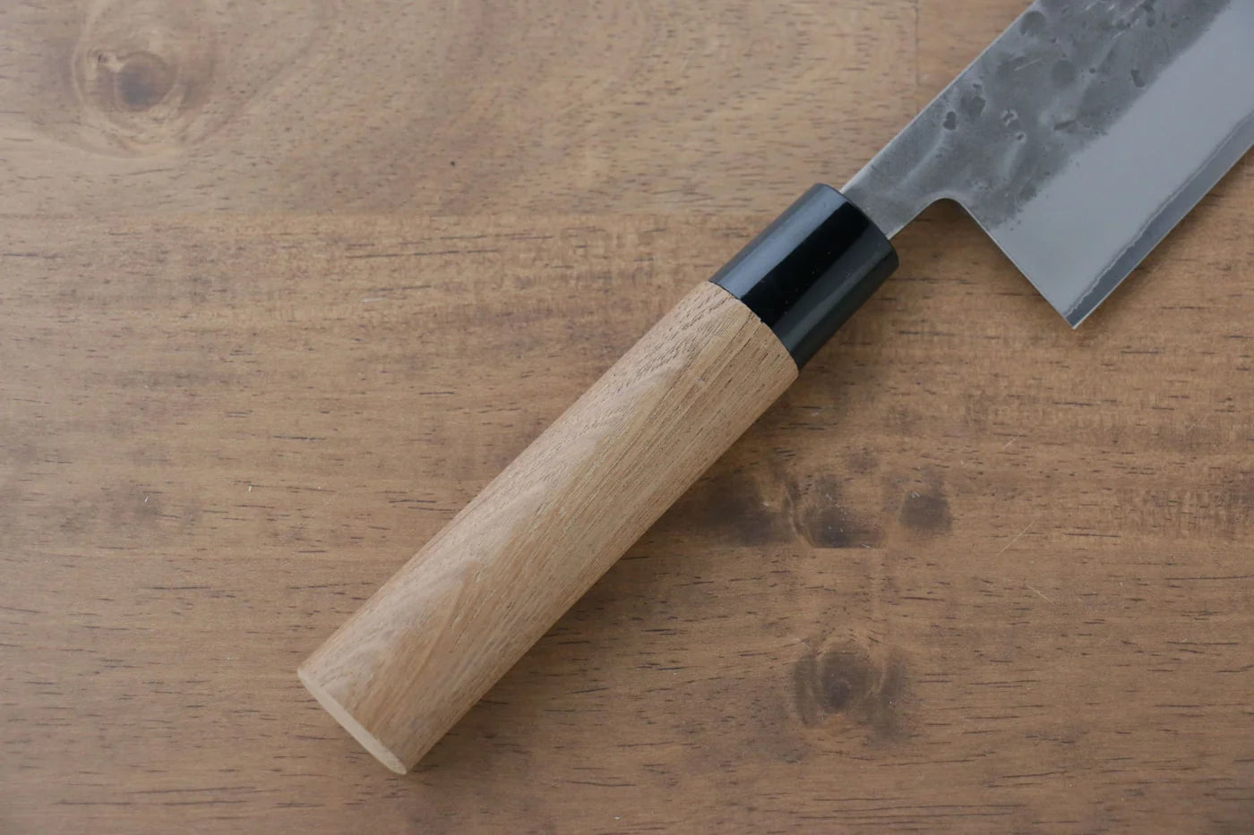 Seisuke Blue Steel (บลูสตีล) No.2 ลายคล้ายผิวลูกสาลี่ มีดกิวโตะ Gyuto มีดทำครัวญี่ปุ่น 240mm ด้ามเกาลัด