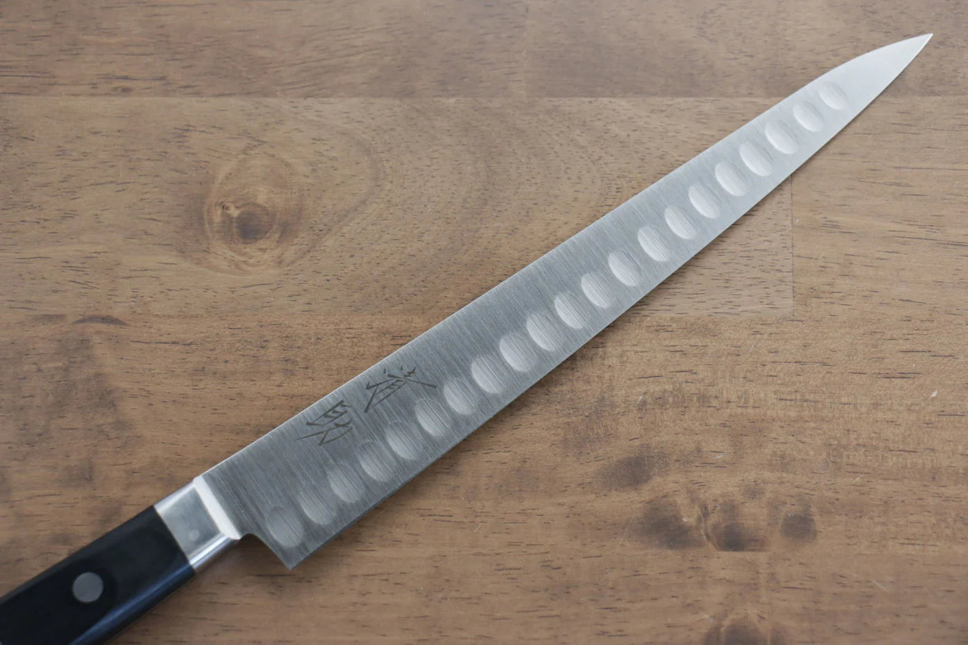 Seisuke Swedish Steel-stn (เหล็กสวีเดน stn) มีดเลาะเอ็นเเซลมอน Sujihiki Salmon มีดทำครัวญี่ปุ่น 240mm ด้ามไม้ Pakka wood สีดำ