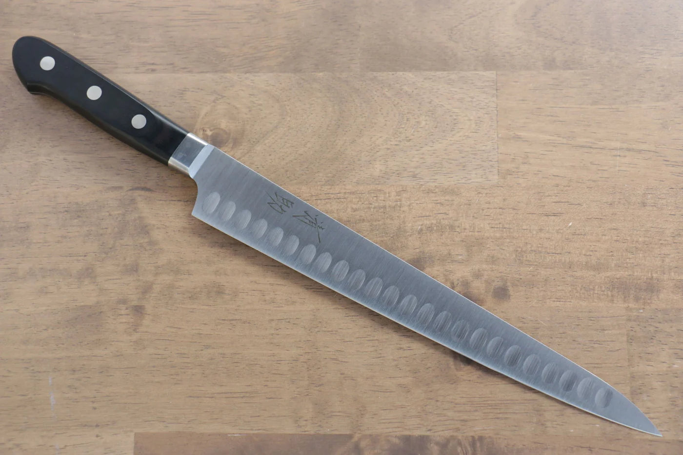 Seisuke Swedish Steel-stn (เหล็กสวีเดน stn) มีดเลาะเอ็นเเซลมอน Sujihiki Salmon มีดทำครัวญี่ปุ่น 270mm ด้ามไม้ Pakka wood สีดำ