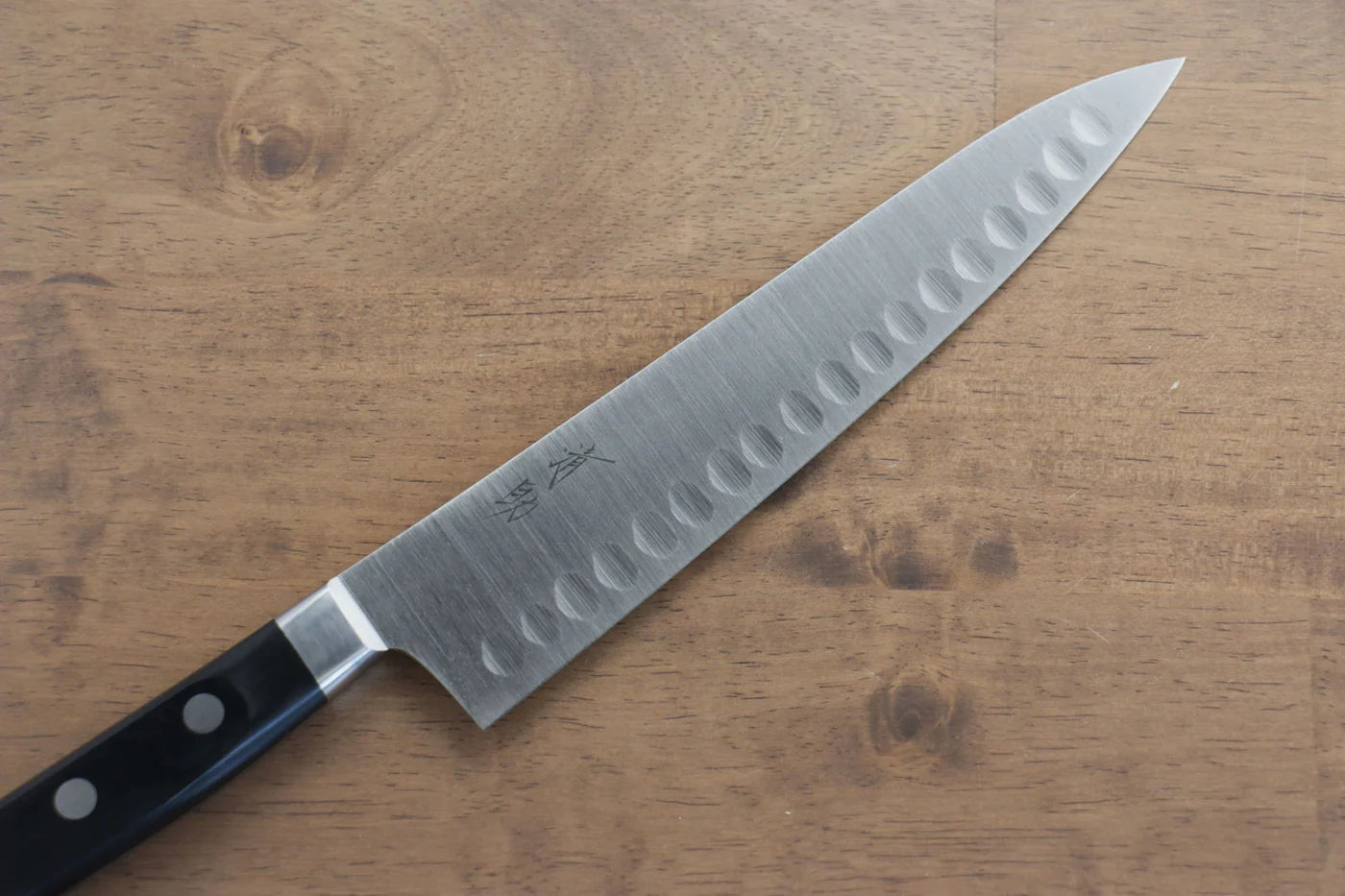 Seisuke Swedish Steel-stn (เหล็กสวีเดน stn) มีดกิวโตะเเซลมอน Gyuto Salmon มีดทำครัวญี่ปุ่น 210mm ด้ามไม้ Pakka wood สีดำ