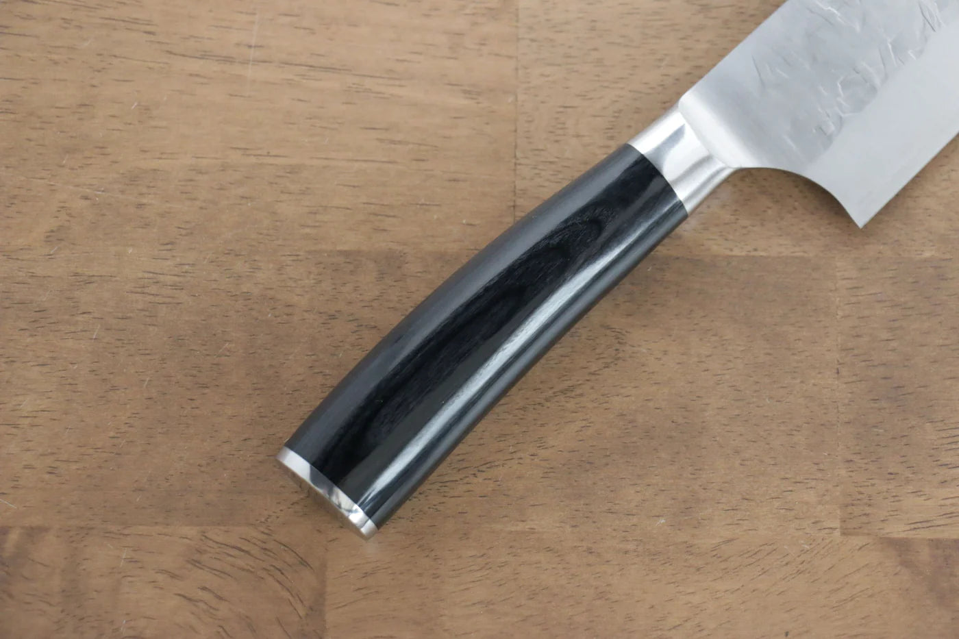 Takeshi Saji SRS13 ลายค้อนตี มีดกิวโตะ Gyuto มีดทำครัวญี่ปุ่น 240mm ด้ามไม้ Pakka wood สีดำ