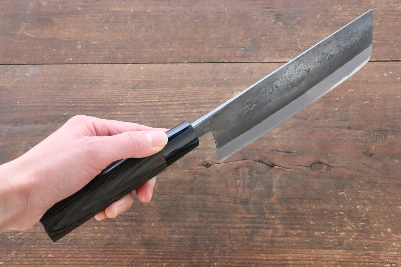 Seisuke White Steel (เหล็กกล้าขาว) Kurouchi มีดหั่นผัก Nakiri มีดทำครัวญี่ปุ่น 165mm ด้ามไม้เกาลัดเผา