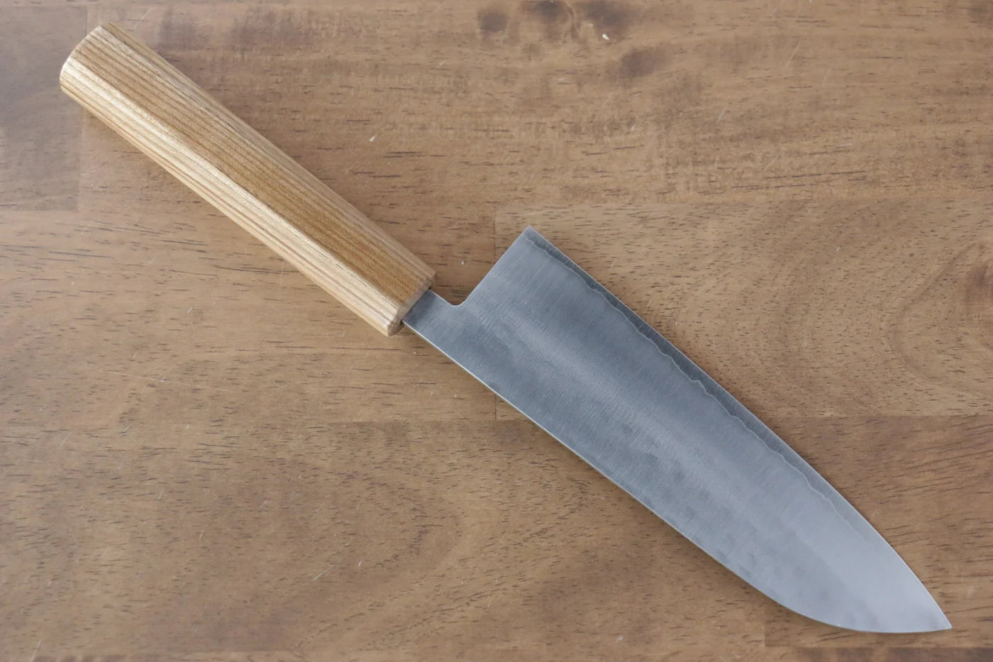 Kunihira VG1 ลายค้อนตี มีด Santoku มีดทำครัวญี่ปุ่น 170mm ด้ามต้น Sophora