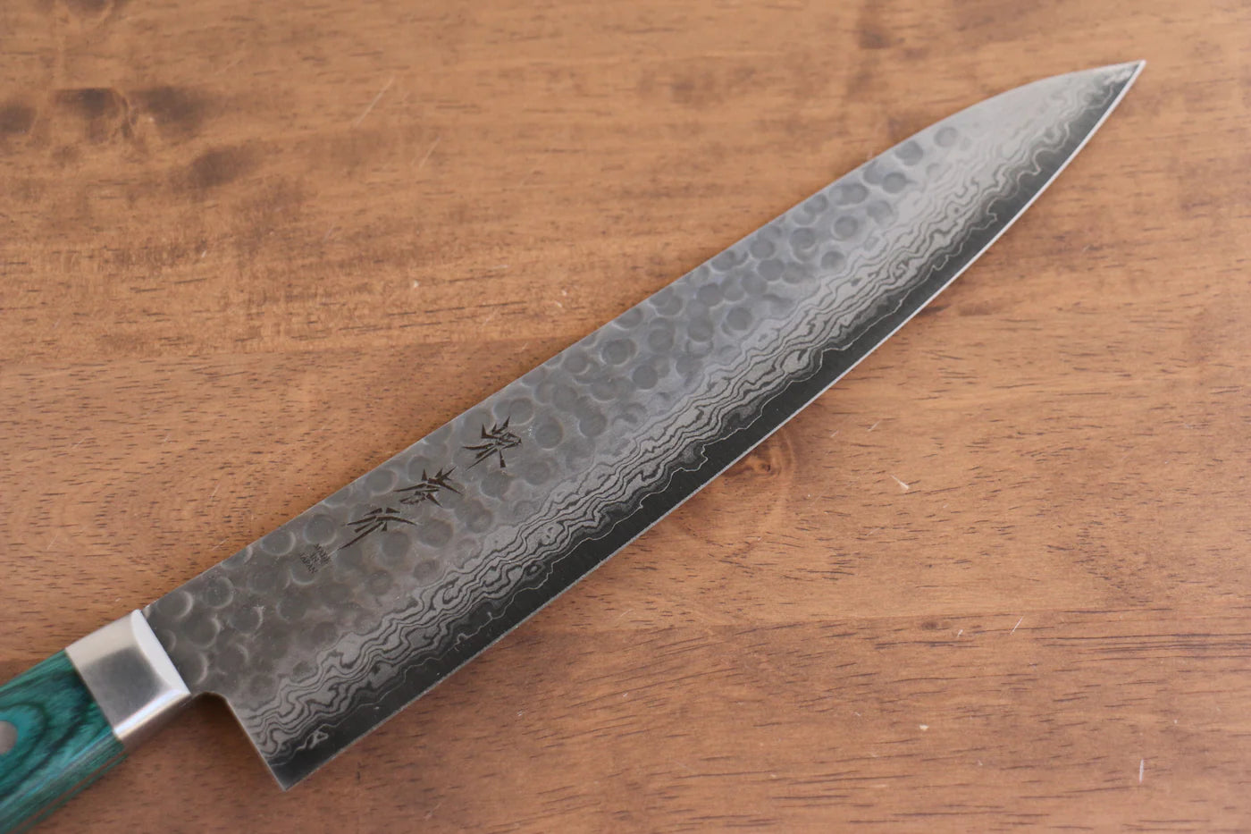 Sakai Takayuki VG10 ดามัสกัส 17 ชั้น มีดกิวโตะ Gyuto มีดทำครัวญี่ปุ่น 240mm ด้ามไม้ Pakka wood เขียว